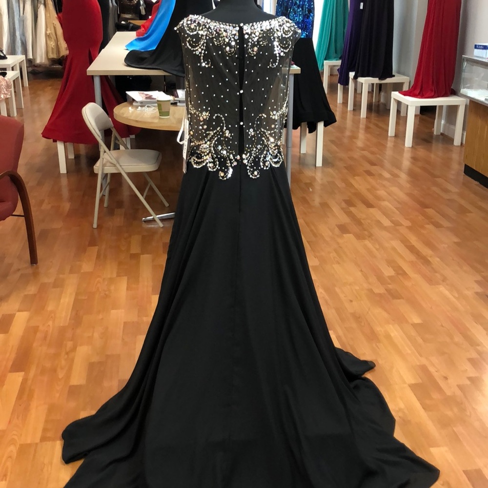Black-nude formal dress with sequins, rhinestones - Picture 4 of 8
